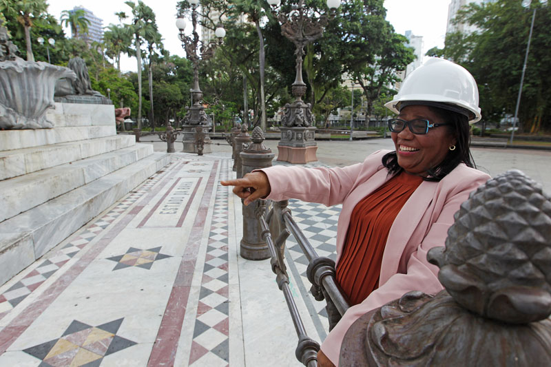 Primeira mulher mestre de obras da Bahia luta pela inserção do gênero na  construção civil – Jornal da Chapada