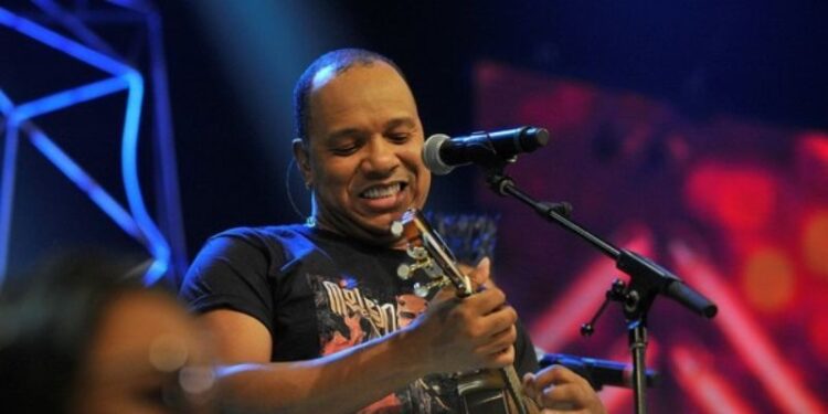 Anderson Leonardo, vocalista do grupo Molejo, durante gravações do programa 'Altas Horas’ | FOTO: Reinaldo Marques/Globo |