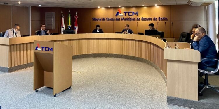 Conselheiros do TCM aprovam contas de nove Câmara de Vereadores de municípios baianos | FOTO: Divulgação |