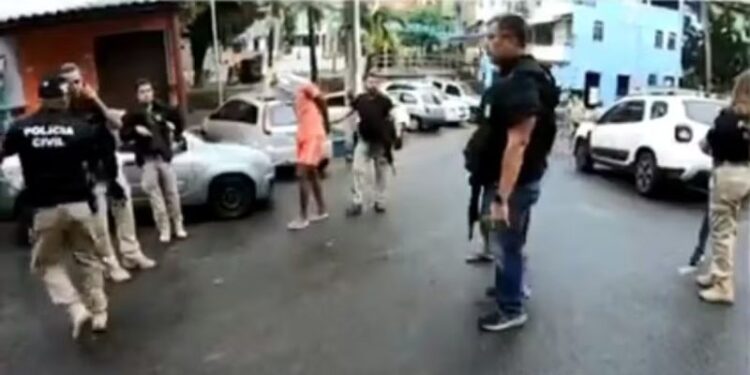 Homem é preso na Bahia suspeito de cometer estupro virtual e extorsão contra adolescentes que moram em Sergipe | FOTO: Reprodução/TV Bahia |
