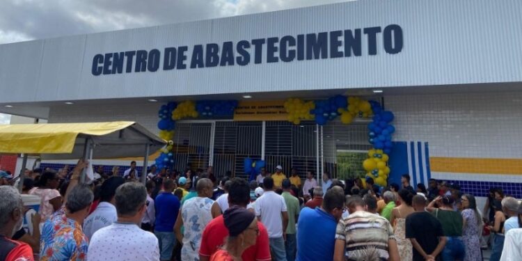 Inauguração do Centro de Abastecimento Bartolomeu Alexandrino Neris em Milagres | FOTO: Ascom/Prefeitura de Milagres |