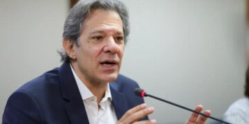 #Política: Haddad diz que BC precisa buscar nível de equilíbrio do dólar